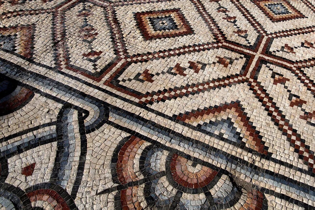 Где найти мозаику. Бишапур мозаика. Римская мозаика полы. Древние мозаики Византия полы. Мозаика Ломоносова древний Рим.
