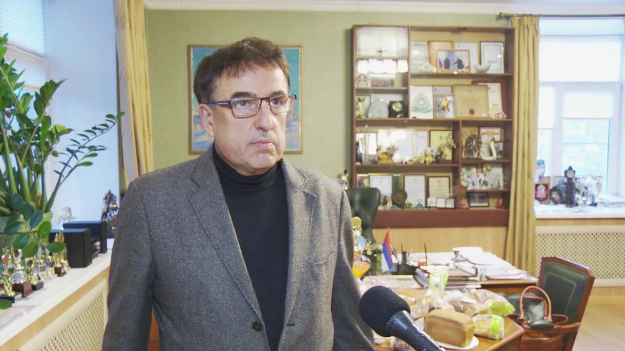 Писатель аринин вологда. Писатель аринин вологда. Писатель аринин вологда. Иванович вологда. Непряхин вологда.