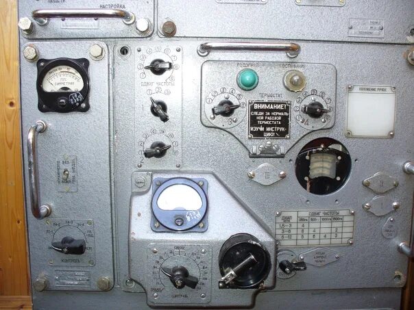 Радиостанция р-123м "магнолия" r-123m. Газ 63 кунг радиостанция. Радиостанция р 118бм 2. Газ 63 кунг радиостанция р-103м. Добавочное сопротивление р103.