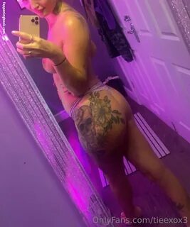 rosalieduthe Nude OnlyFans Leaks.