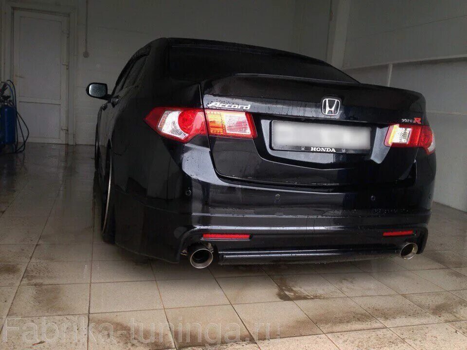 Honda accord задний бампер. Accord 2008 сзади. Honda accord 7 сзади. Юбка mugen accord 8. Honda accord 7 maxton design.