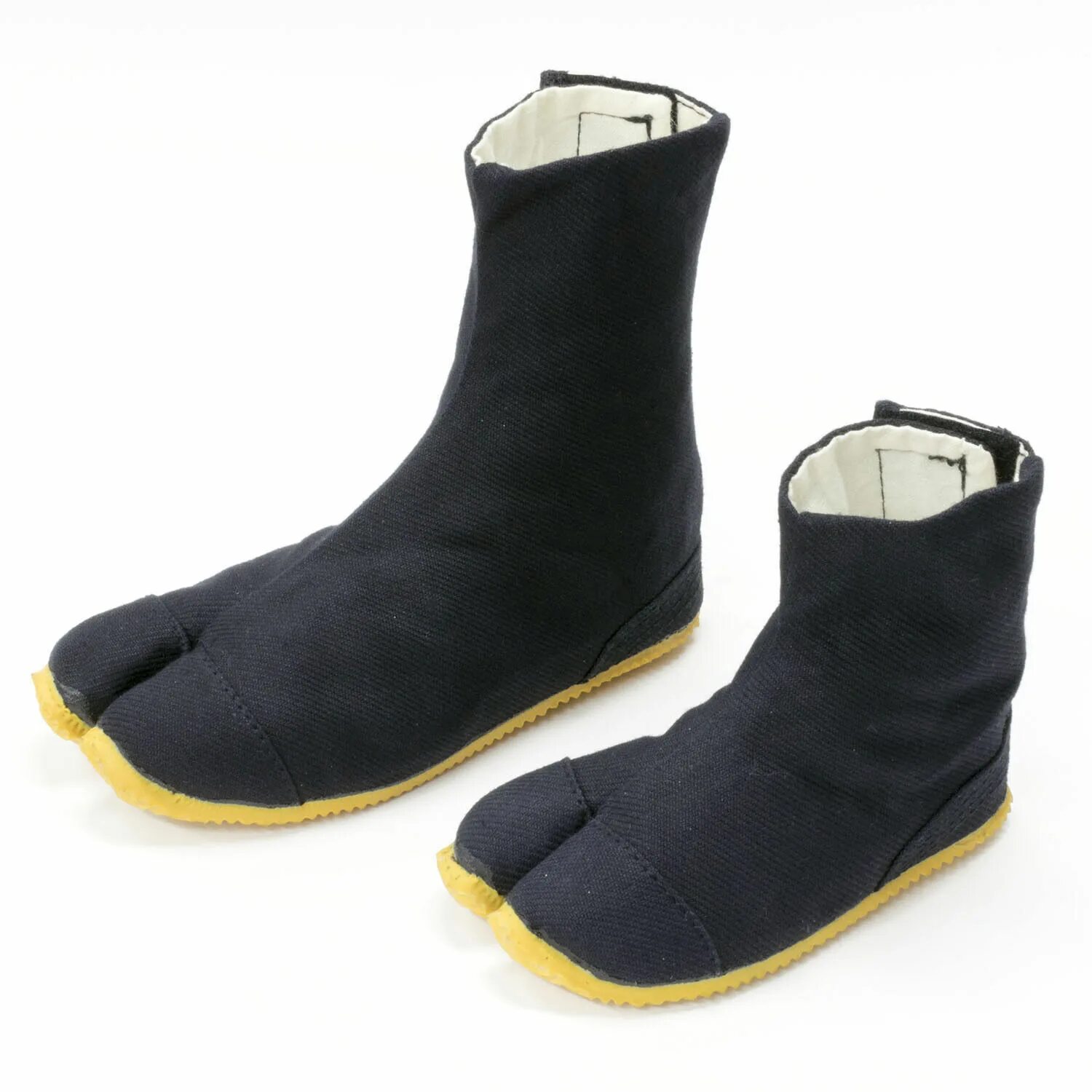 Обувь ниндзя шуз. Таби ниндзя. Ninja tabi Boots. Японская обувь таби.