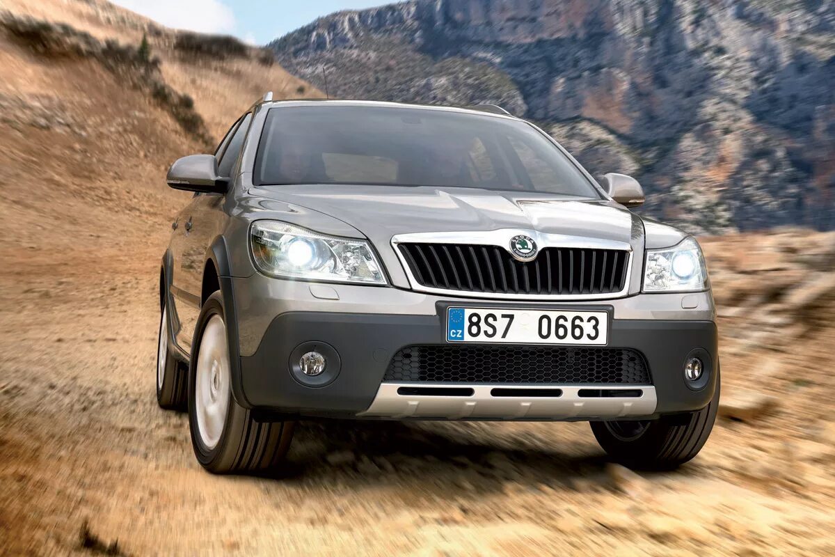 Шкода машина страна. Skoda Octavia Scout a5.