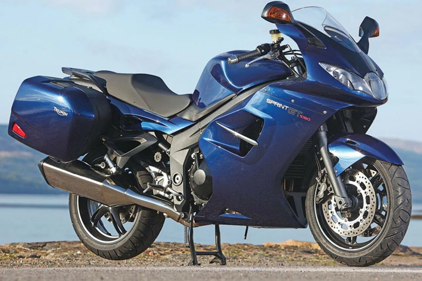 Триумф спринт 1050. Triumph sprint 1050 gt. triumph sprint st 1050. triumph sprint gt. triumph sprint st 1050 ветровик.