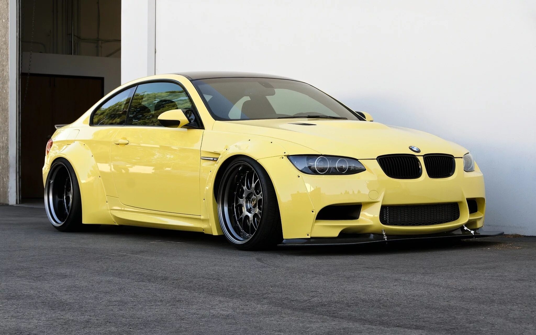 M 3 product. BMW м3 e92. BMW m3 e92. БМВ м3 е92 купе. BMW m3 e92 Coupe.