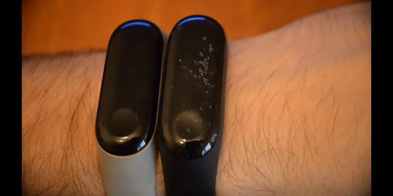 Экран ми бэнд 4. Mi band замена стекла. Mi band 3 экран. Стекло на mi band 4. Mi band 6 разбор.