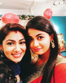 Kumkum Bhagya FC у Твіттері: "😙 😙 😙 🔃 @Ruchi_Savarn.