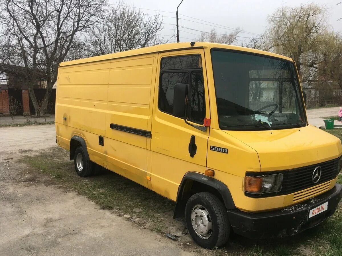 Купить мерседес т2. Мерседес Бенц 508д. Mercedes-Benz Vario 3. Mercedes-Benz Vario 818 желтый. Mercedes-Benz Vario, 1989.