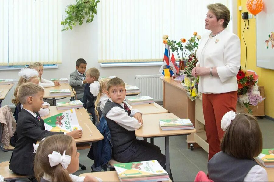 школа 1375 учителя. школа 1375 москва. школа 1375 коломенская набережная 16. школа на нагатинской набережной. гбоу школа №1375.