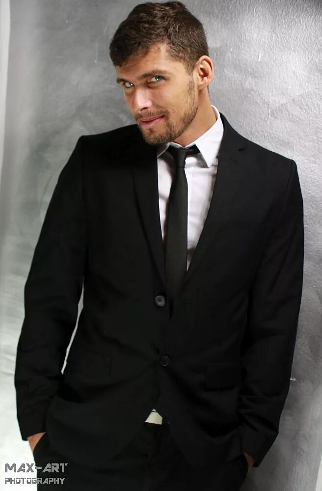 Кристов кали актер. Kristof cale. Kristof cale. Kristof cale актер. Александер да сильва.