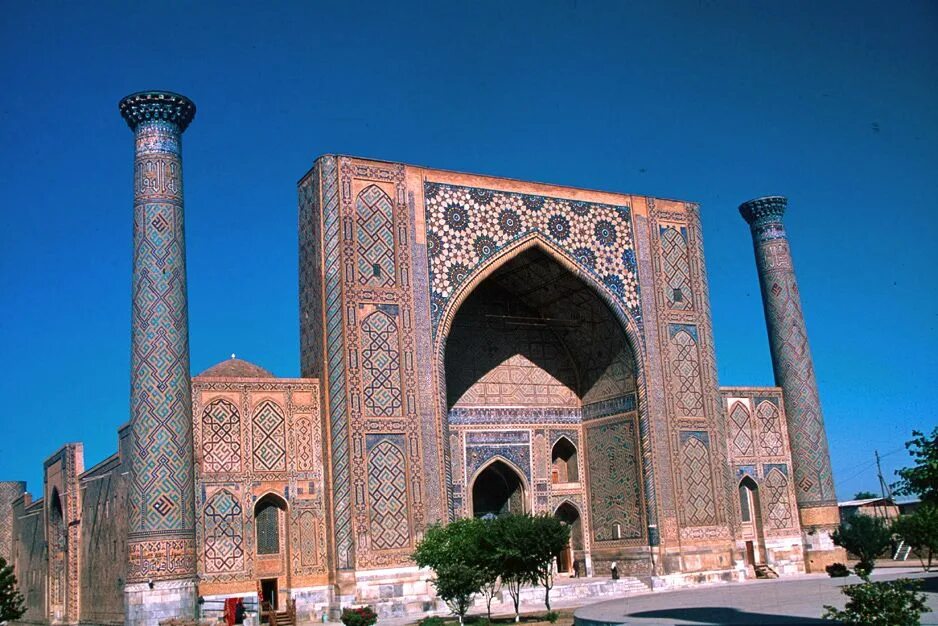 Самарканд фото. Samarqand telefon. Samarqand telefon. Аль бухари самарканд. Айван архитектура средняя азия.