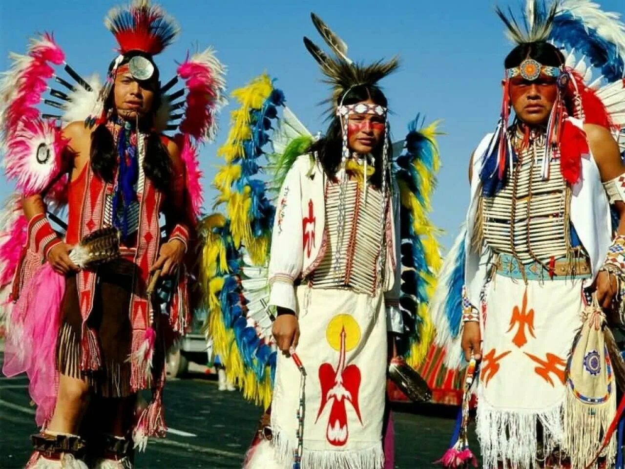 Природа и население северной америки. Индейцы племени Навахо. Индейцы Северной Америки Навахо. Индейцы американского племени Навахо. Аризона индейцы Навахо.