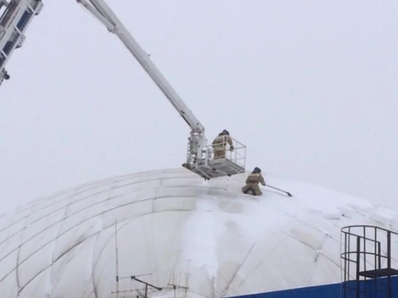 каток на сырском руднике липецк. ледовый каток липецк нижний парк. ледовый дворец в селе хрущевка. ледовый дворец сырский рудник. ледовый дворец сырский рудник.