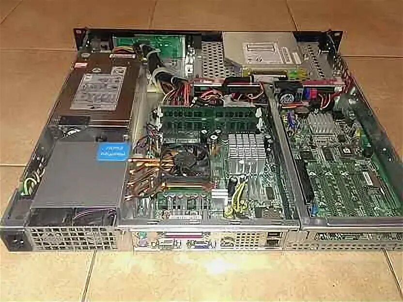 MSI MS-9258. Msi server