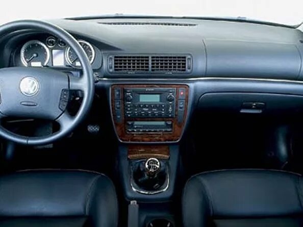 Полноприводный салон на седан Б5 - Volkswagen Passat B5, 1,8 л, 1997 года аксесс
