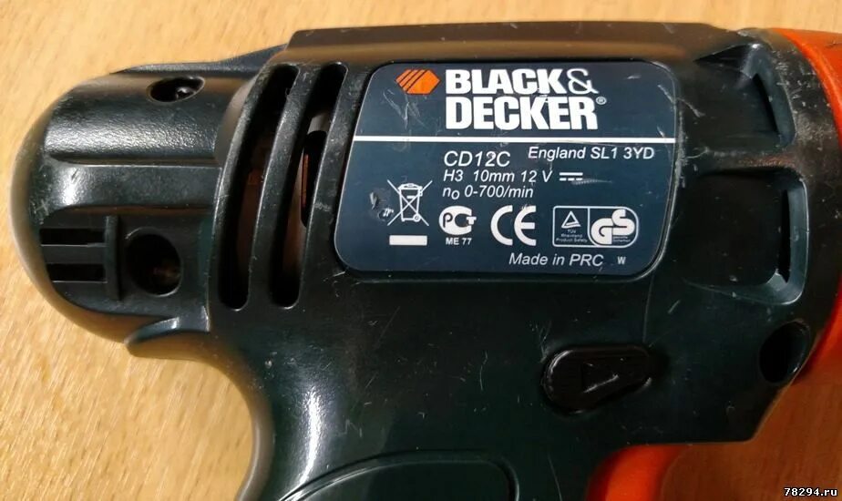 Шуруповерт Black Decker cd12c. Black and Decker шуруповерт 12 вольт. Аккумулятор Black&Decker 12 cd12c. Шуруповерт Блэк энд Деккер 12в cd12c.