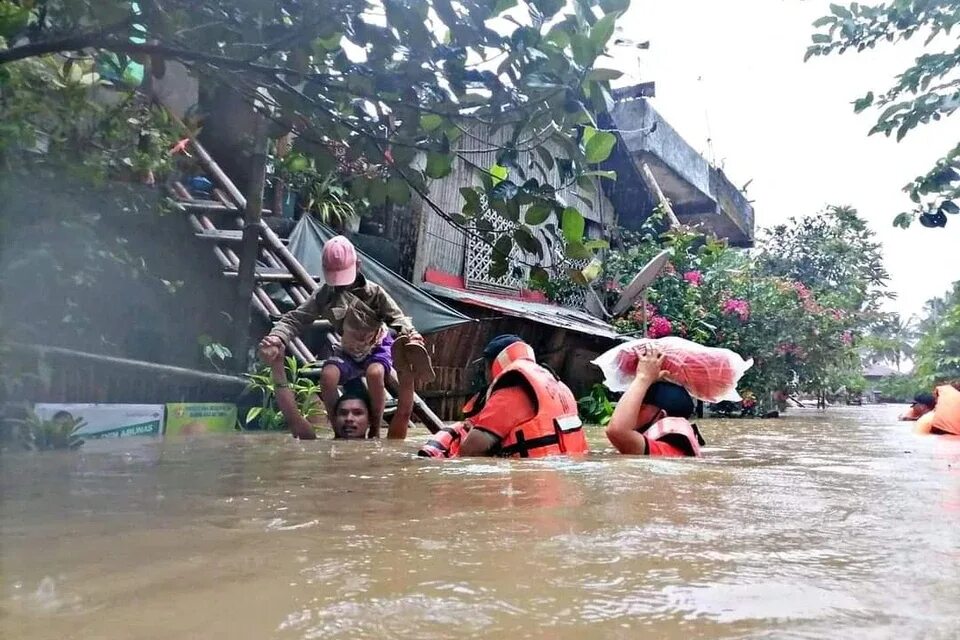The floods in the philippines call