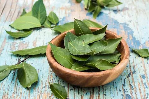 Лавровый лист в мясо