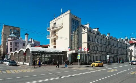 Улица остоженка 32