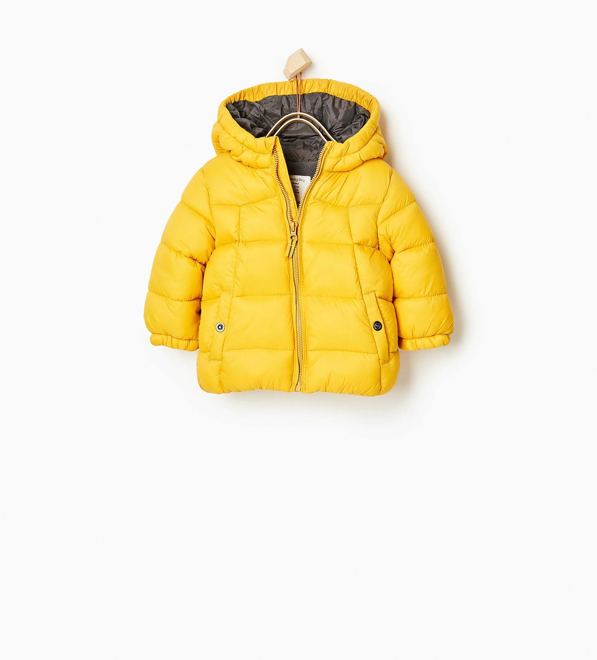Желтая куртка для мальчика. Детская куртка Zara 5854575800. Стеганая куртка Zara детская.