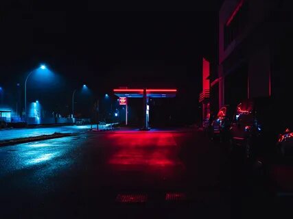 В ночное время либо