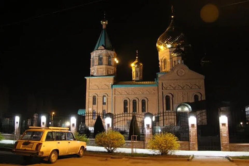 Кореновск сахарный. Храм в Кореновске Краснодарского края. Церковь Владимира в Кореновске. Кореновск парк Краснодар.