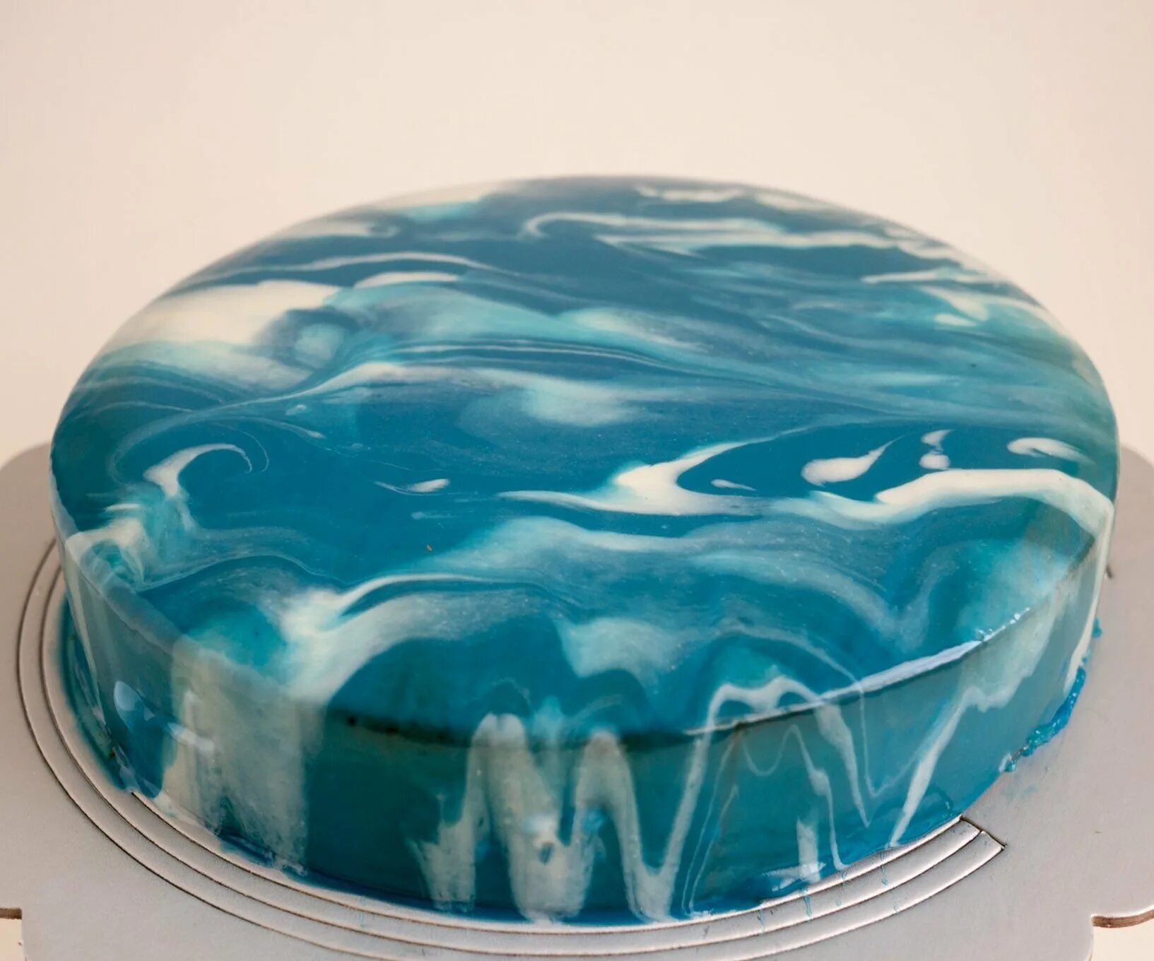 Мраморная глазурь. Эффект мрамора на зеркальной глазури. Торт с зеркальной глазурью. Наливной торт.