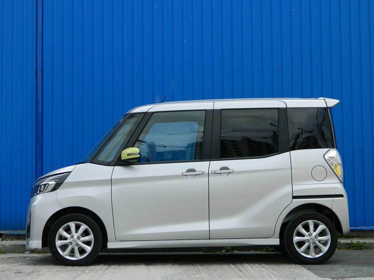 Nissan dayz 2015. Ниссан дейз рокс. Ниссан дейз рокс. Ниссан дейз рукс. Nissan dayz roox 2014.