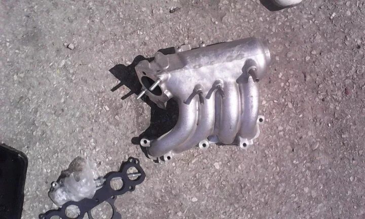 Ресивер ваз 2114 1. 128 ресивер на ваз 2114. Honda l15a впускной коллектор. 6. Впускной коллектор ваз веста 1.