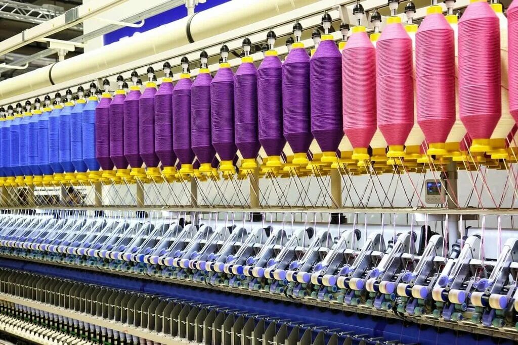 Производство материалов продажа. Текстильная промышленность. Текстильное производство. Лёгкая промышленнсоть. Текстильная и легкая промышленность.