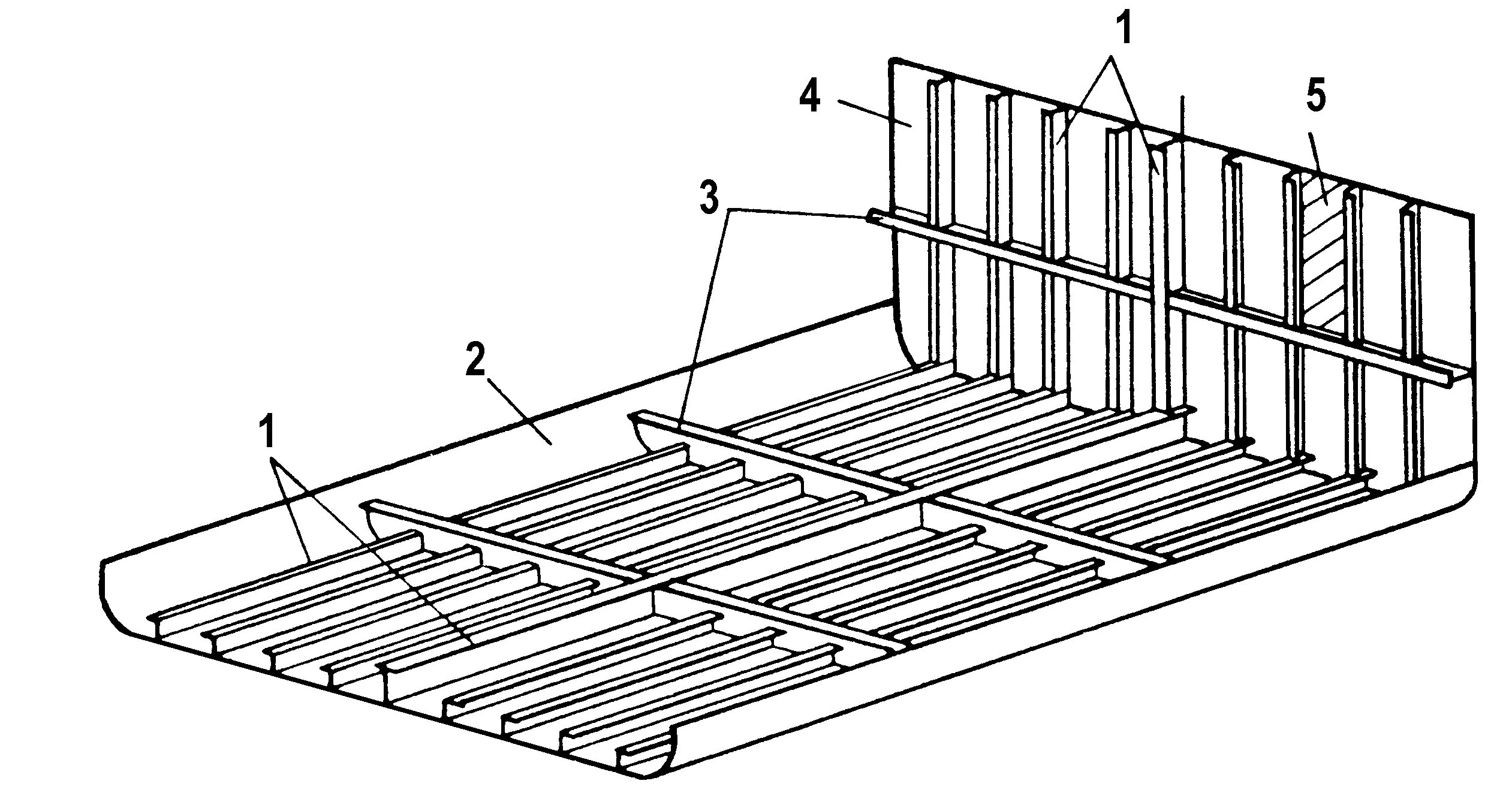 Продольный набор корпуса судна днищевой. Днищевой Стрингер чертеж. Судовые перекрытия днищевой бортовой и палубный набор корпуса. Днищевой Стрингер судна это.