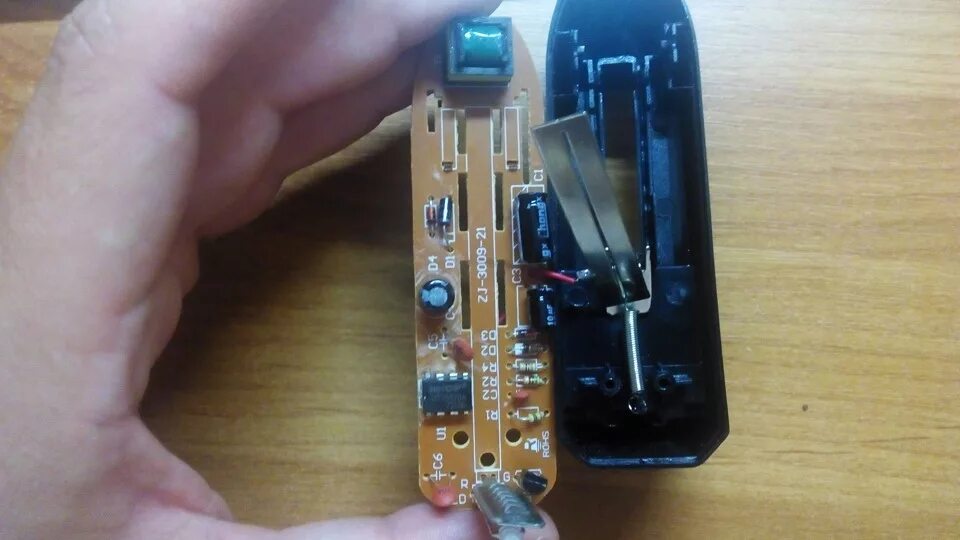 Hx 3h1227 схема зарядного устройства ЗАРЯДНОЕ УСТРОЙСТВО ЛЯГУШКА Карта памяти, Принципиальная схема, Электроника