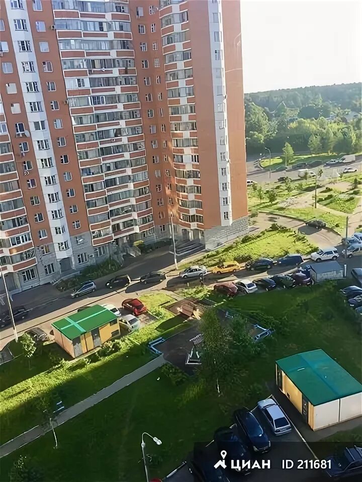 Парк на маршала савицкого. Маршала савицкого 20 корп. Приставы маршала савицкого 2. Аспирин маршала савицкого. Аспирин маршала савицкого.