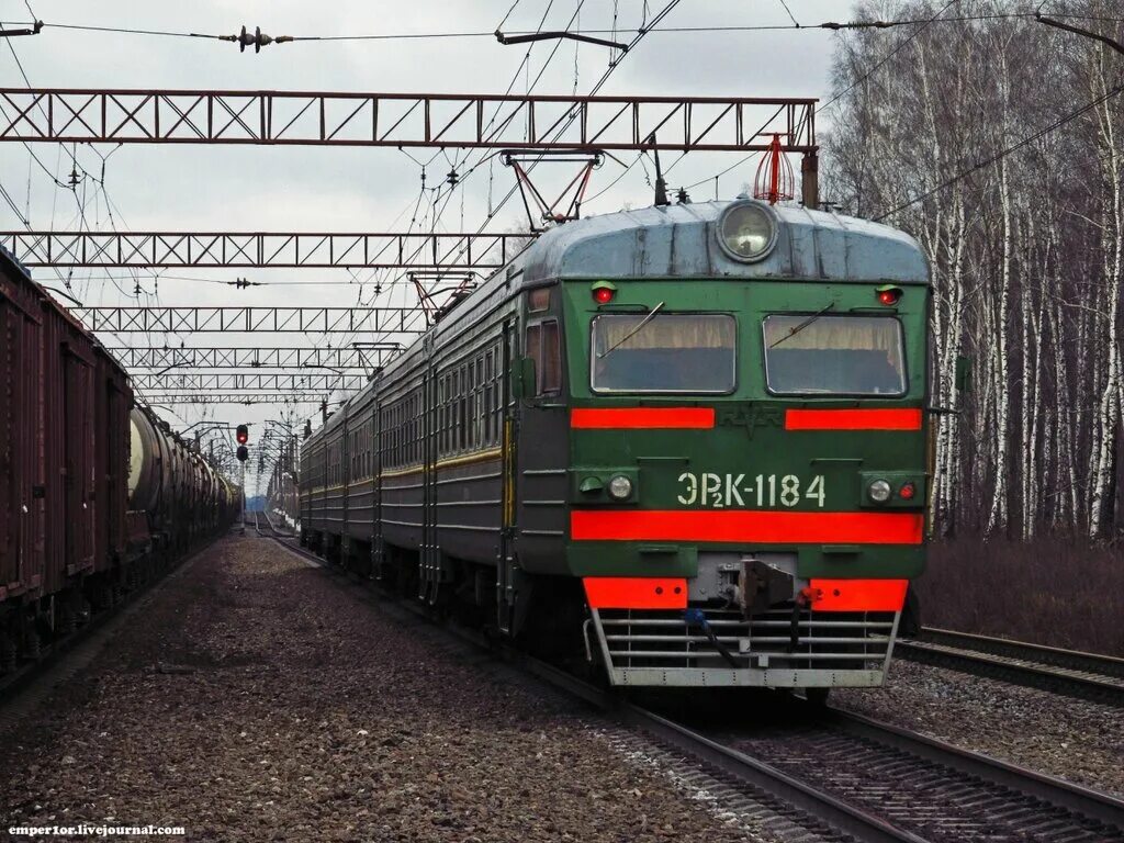 станция куровская. электричка на михнево. павелецкая узуново станции электричек. москва михнево карта. электропоезд эд4мку.