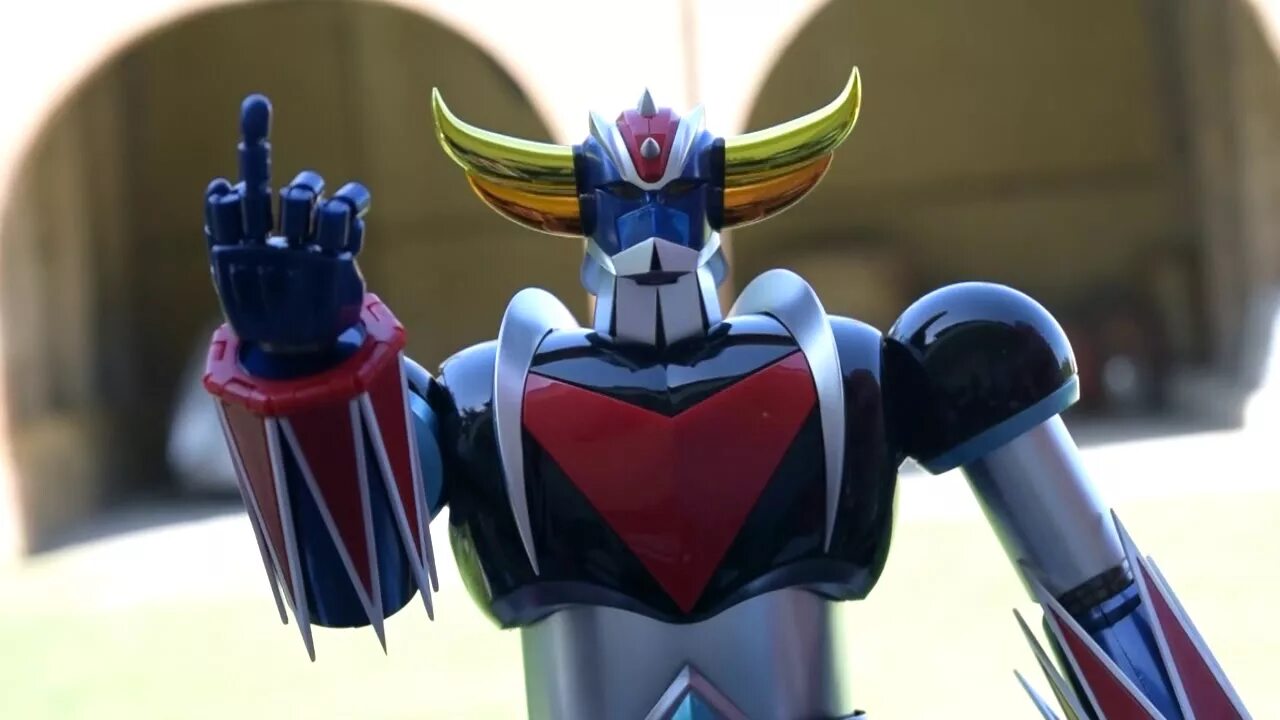 Grendizer. Робот Грендайзер. Грендайзер минифоры. Грендайзер кадры.