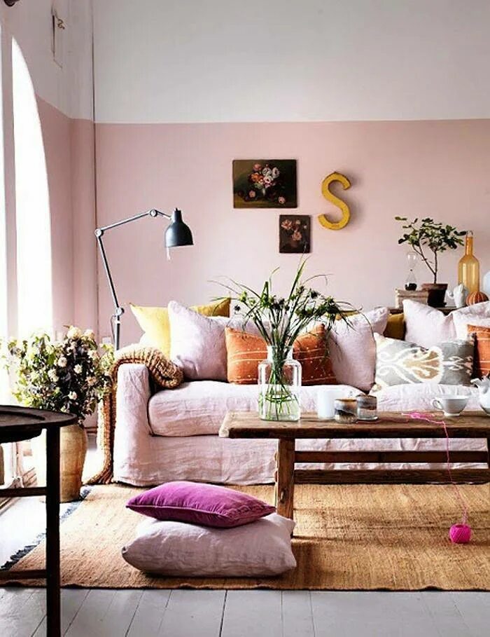 Перекрашу квартиру в розовый. Покрашенные стены в интерьере. Покрашенные стены в квартире. Цвет стен в квартире. Цвет в интерьере квартиры.