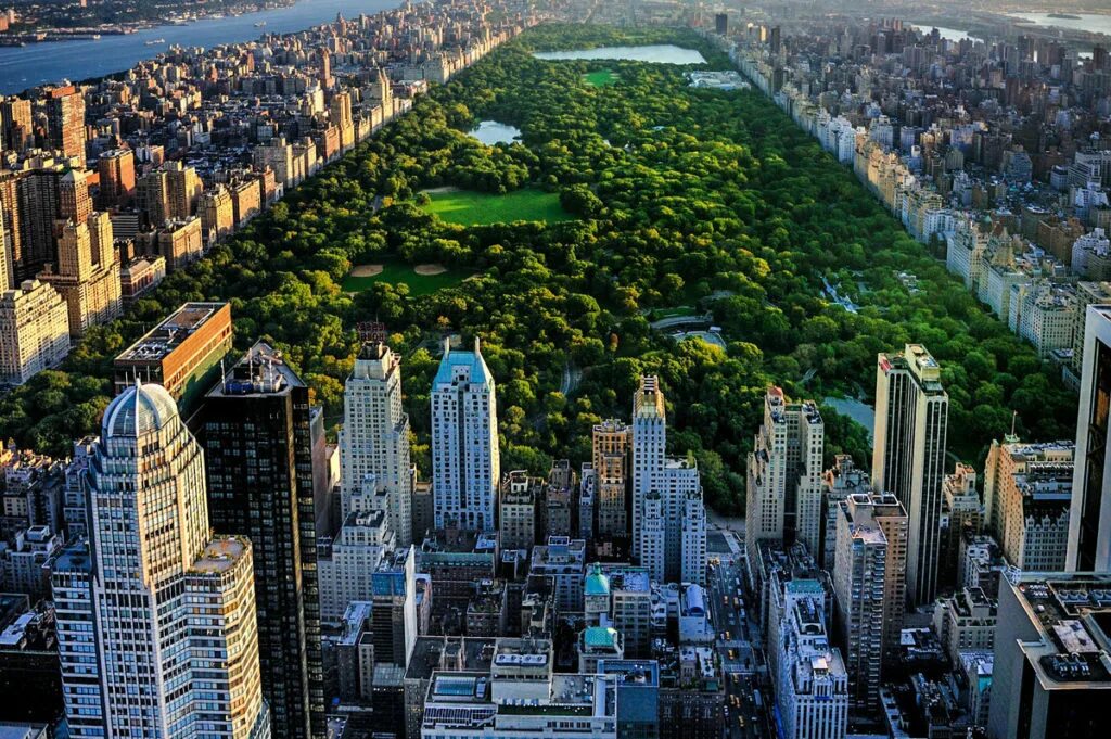 Центральный парк Нью-Йорк. Парк Манхэттен Нью-Йорк. Район Манхэттен в Нью-Йорке. Центральный парк (г. Нью-Йорк, Манхэттен).