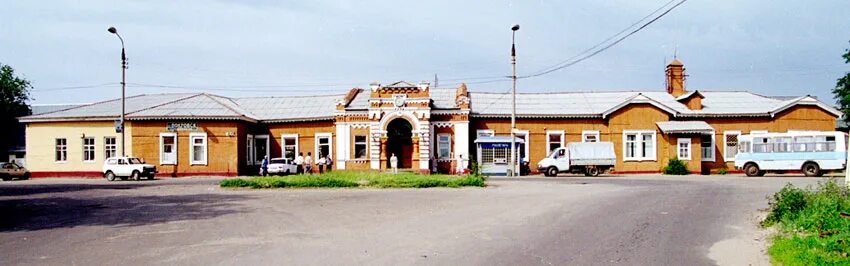 Станция Покровск-Приволжский. Покровский ЖД вокзал Энгельс. Железнодорожная станция Покровск Энгельс. ЖД вокзал Энгельс станции.