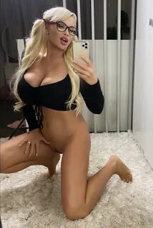Slideshow mandityizabella nude.