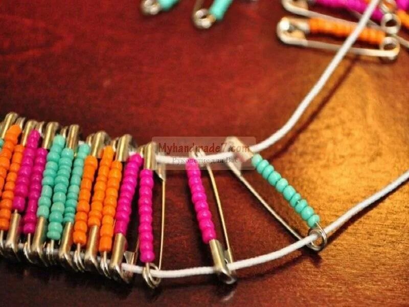 Какой браслет можно сделать. Какой браслет можно сделать. Фенечки из ниток. Браслет из ниточек. Браслеты своими руками.