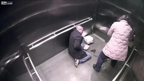 Камера в лифте видео