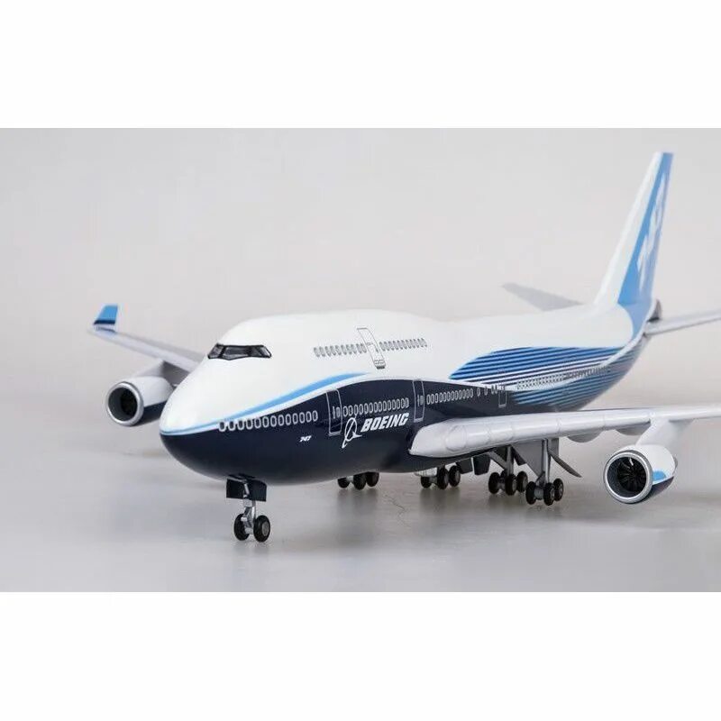 Модель 747. Boeing 747-400 масштабная модель. игрушки боинг 747 челленджер. боинг 747 игрушка. игрушка самолет боинг.