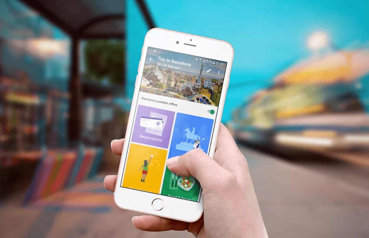 Заграница телефоны. Приложение для смартфона. Мобильное приложение туризм. Приложения для путешествий. Мобильные приложения для путешествий.