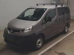 Автомобиль ниссан нв 200
