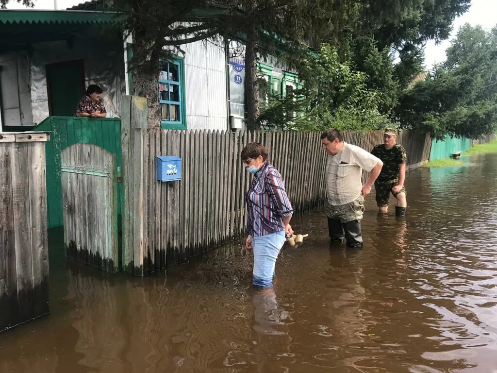 И воды зайдут низинами. Калинино Амурская область Михайловский район наводнение. Арсентьевка Амурская область. Деревня Сретенка Серышевский район. Амурская область Серышевский район село Сретенка.