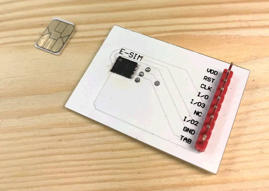 Esim для путешествий. Mff2 SIM Chip. 2ff SIM карта. Esim чип. Адаптер сим карты Esim.