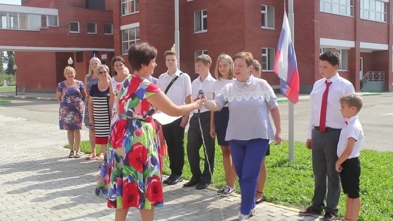4 школа щелково. Школа 12 чкаловская. Школа 12 им чкалова щелково. 12 школа чкаловская. Школа 12 им чкалова щелково.