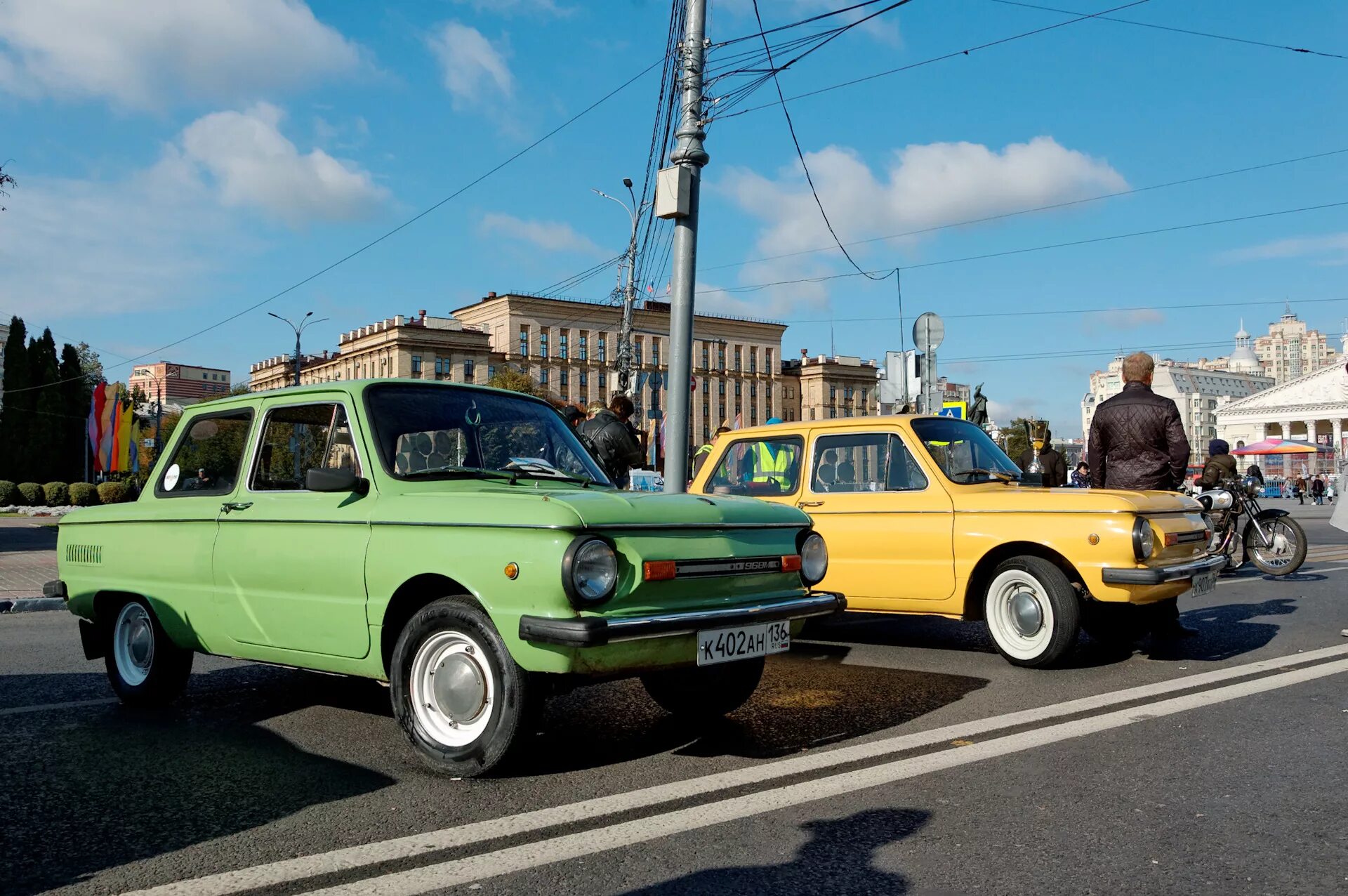 Ретро автомобиль Воронеж. ВАЗ 2101 Ретромобиль яркий. Автомобили в Серпухове ретро. ВАЗ 2101 Ретромобиль многоцветный. Воронежавто