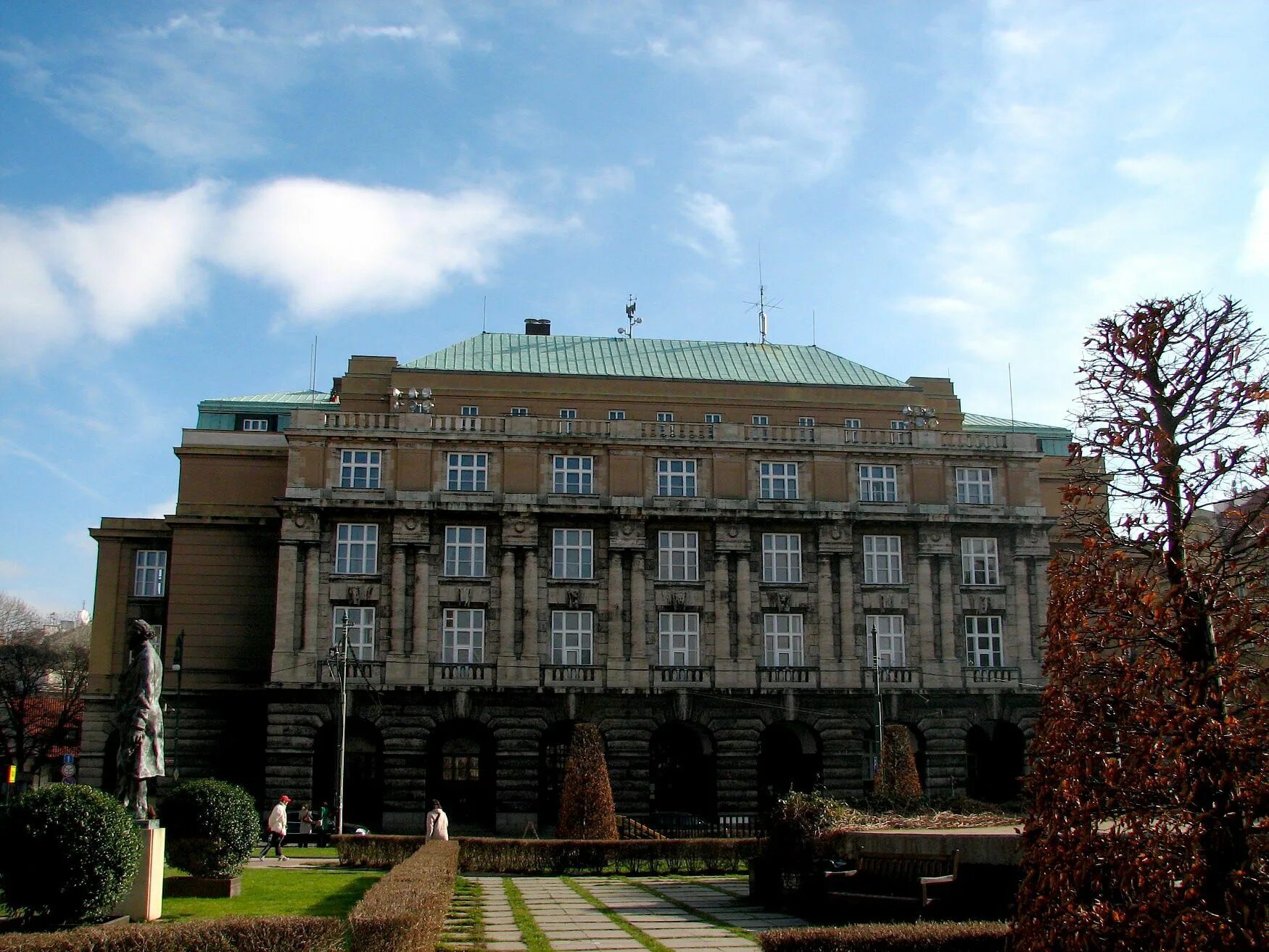 Карлов университет karlova univerzita. Карлов университет karlova univerzita. Карлов университет в праге (univerzita karlova v praze. Юридический факультет карлова университета. Карлов университет в праге 1348.