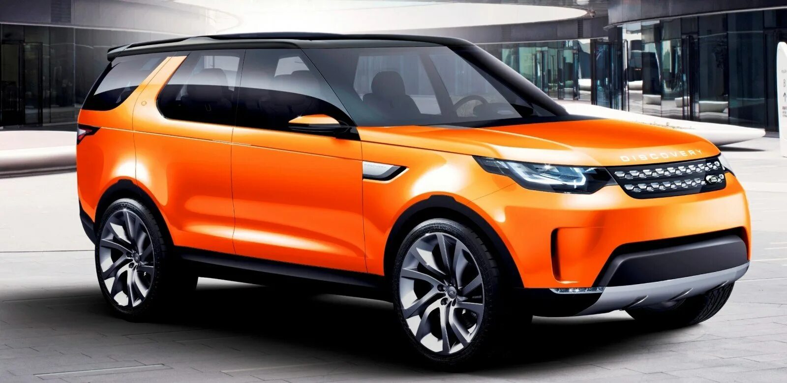 Дискавери 2025. Land rover discovery 5. land rover discovery 2025. discovery sport 2025. оранжевый дискавери 5.